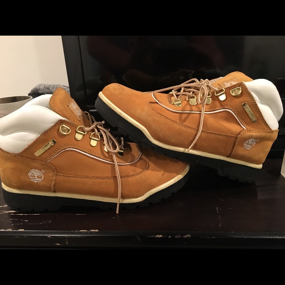 Women’s Timberland Boots- size 7